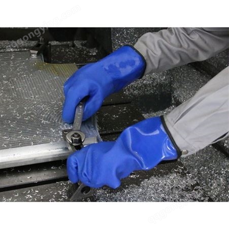 海太尔 10-235 PVC橡胶防滑耐磨防寒防水防化手套30厘米