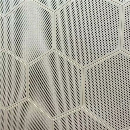 酒店 白色氟碳铝板幕墙 冲孔铝单板 镂空雕花门头 润盈